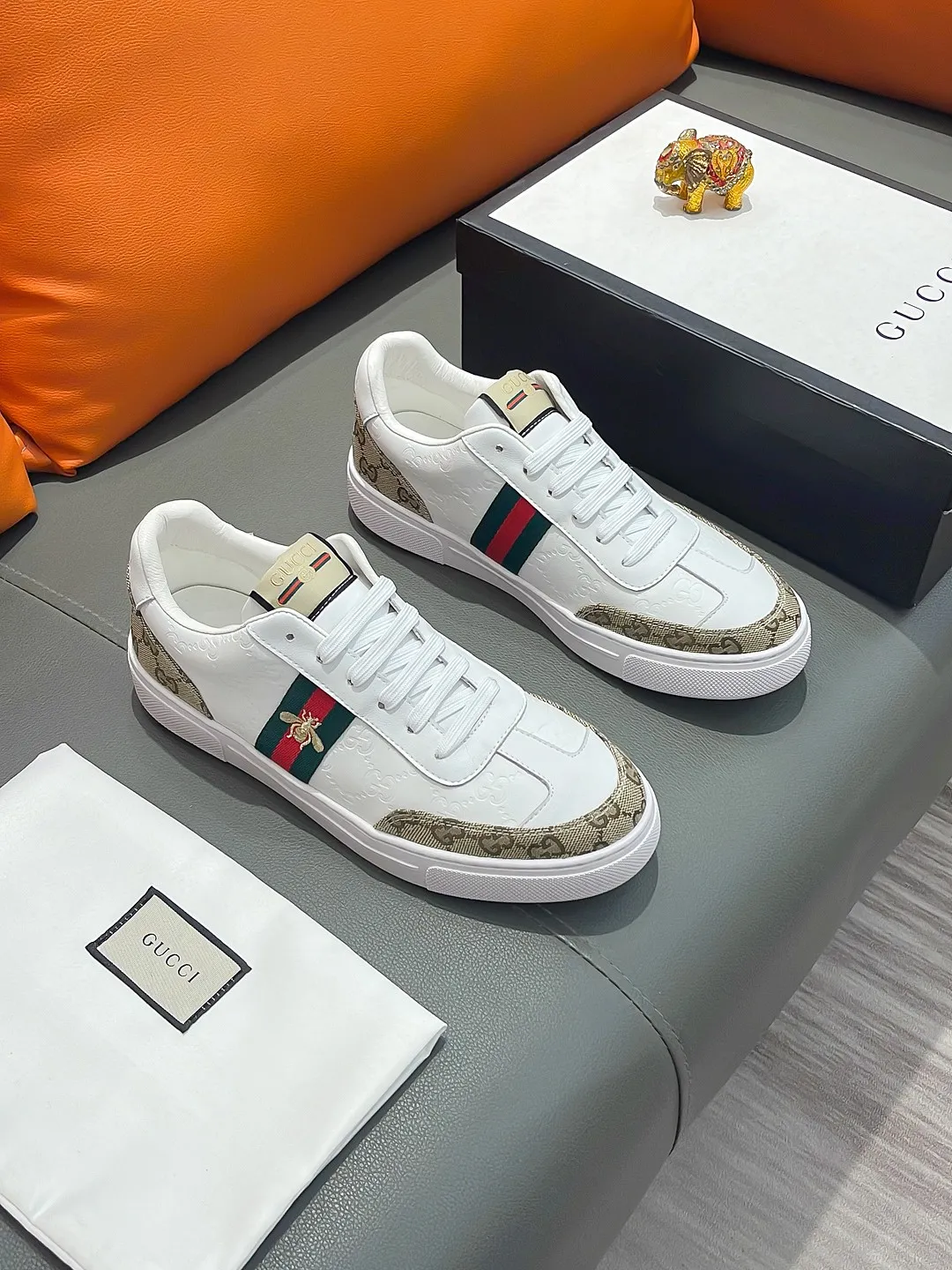 Men's shoes GUCCI "Gucci" P400 Regular size: 38-44 (casual shoes) Product materials: Selected cowhide upper, soft sheepskin lining; original outsole.